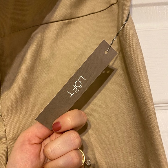 NWT LOFT Khaki Pants - Picture 5 of 5
